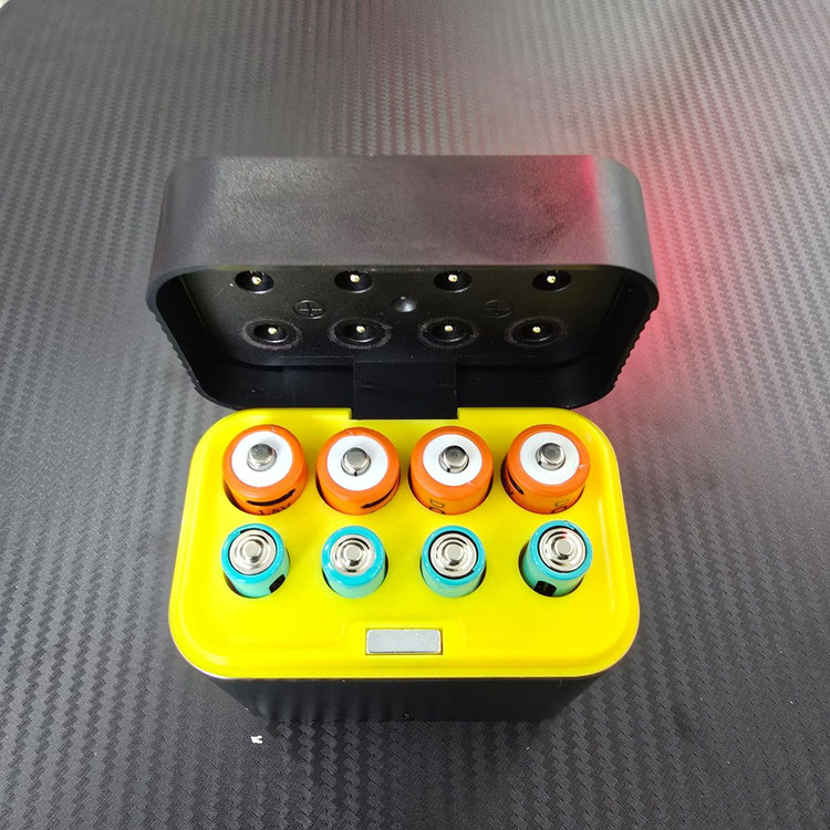 پک باتری شارژی 8 عددی مدل CH-08