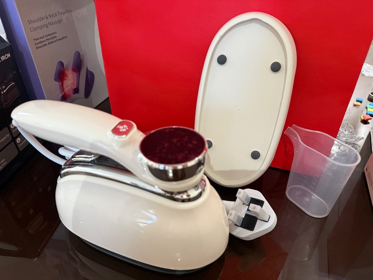 اتو بخار مسافرتی هوشمند مدل ZS-8807D